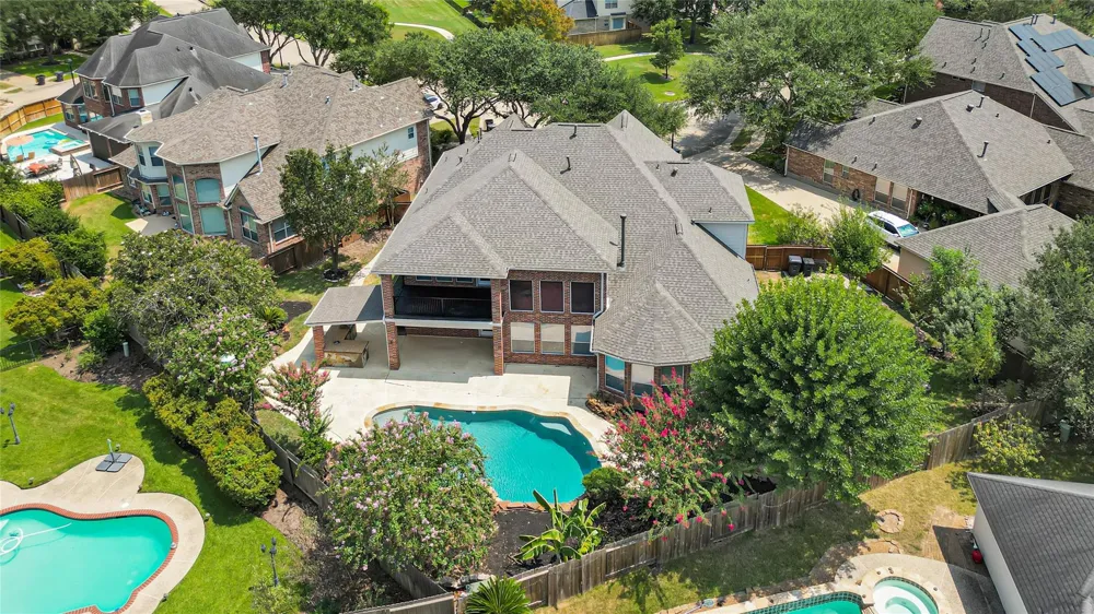 13310 Pecan Walk Lane Sugar Land, TX 77498