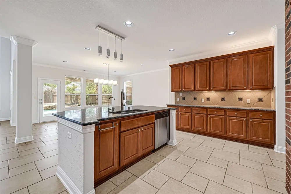 13310 Pecan Walk Lane Sugar Land, TX 77498