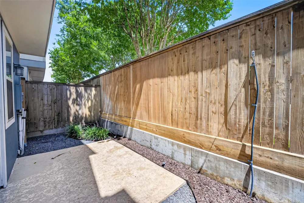 11924 Stirling Row Lane Houston, TX 77082