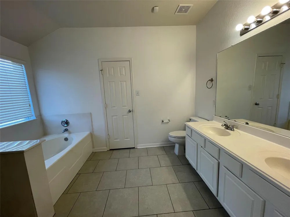 2210 Tremont Trail Lane Katy, TX 77450