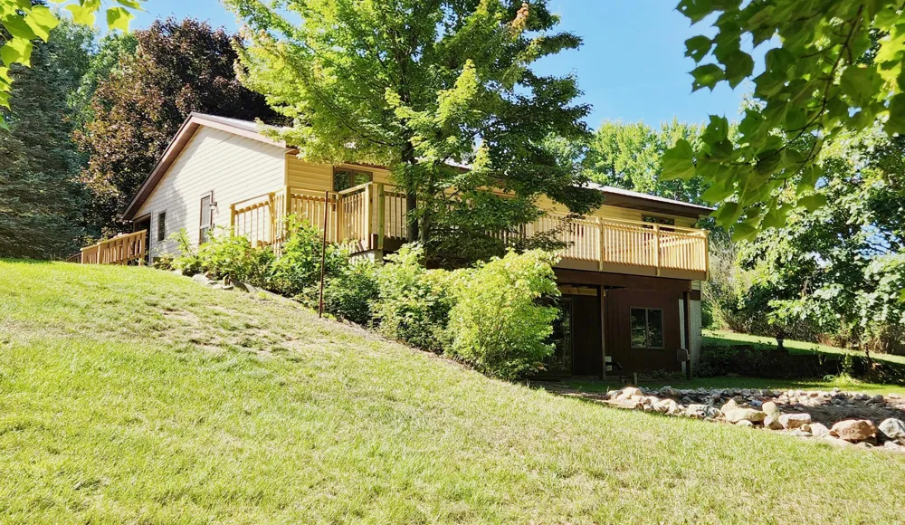 899 E 8th Street White Cloud, MI 49349