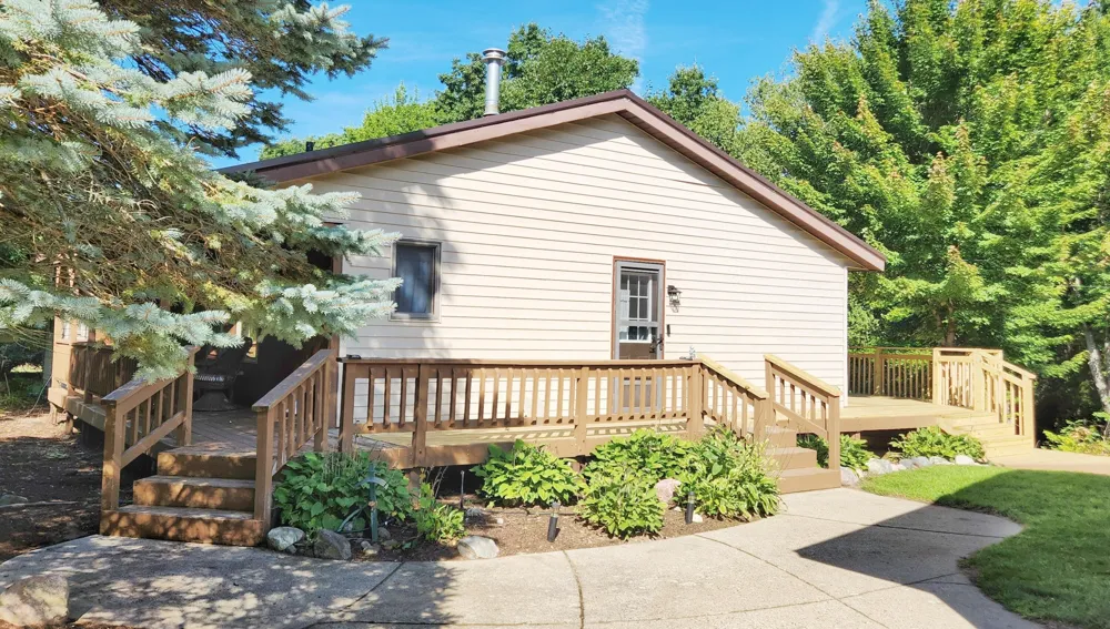 899 E 8th Street White Cloud, MI 49349