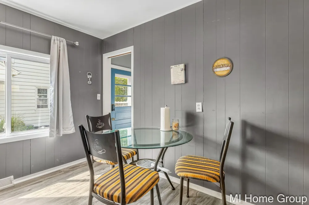 317 W 28th Street Holland, MI 49423