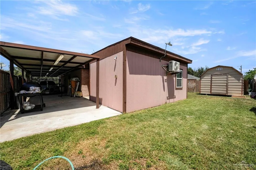 1807 16th Street Mission, TX 78572