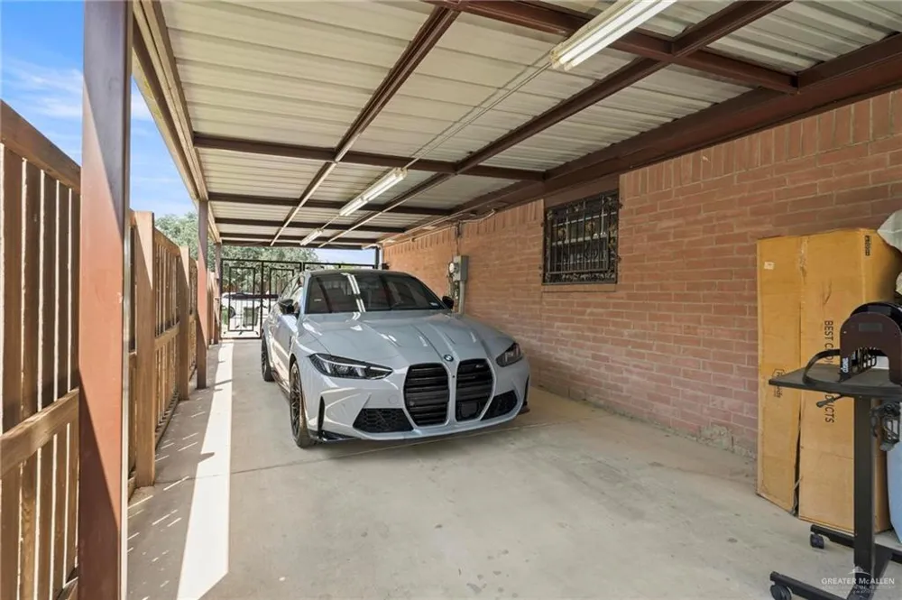 1807 16th Street Mission, TX 78572
