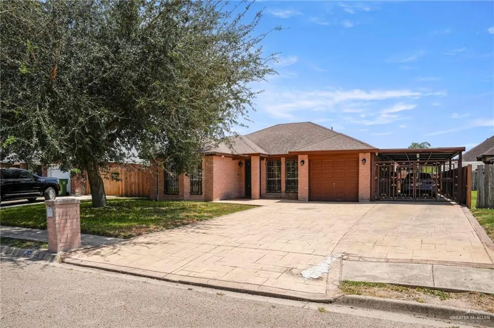 1807 16th Street Mission, TX 78572