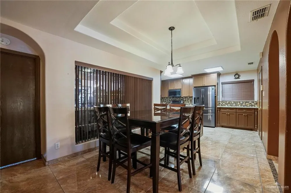 1807 16th Street Mission, TX 78572