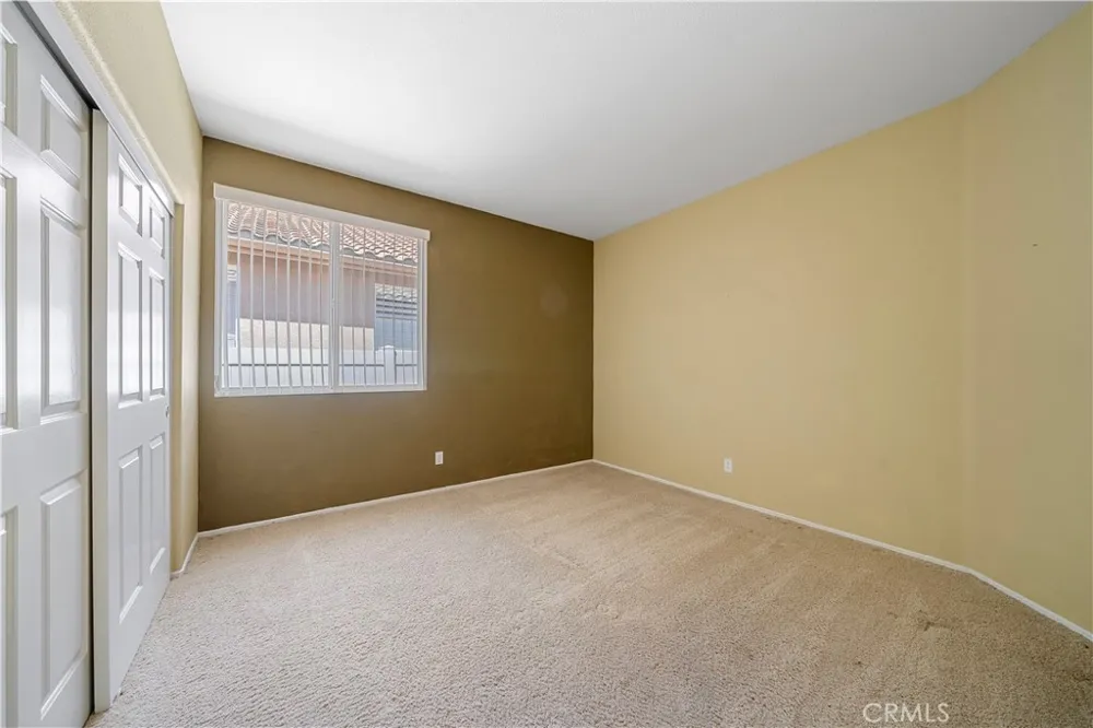 4929 Silverado Banning, CA 92220