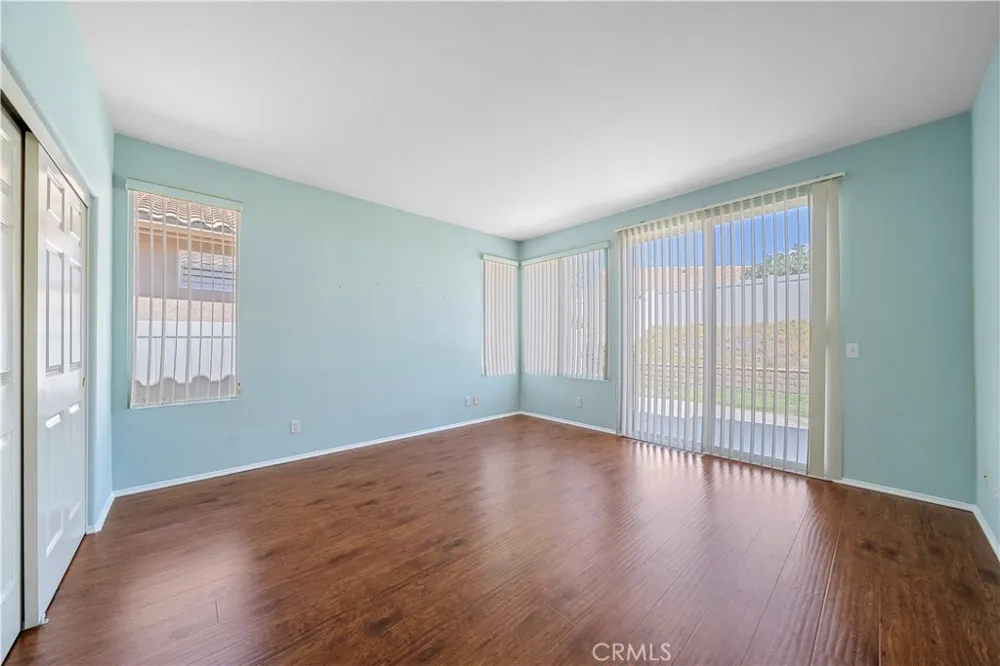 4929 Silverado Banning, CA 92220