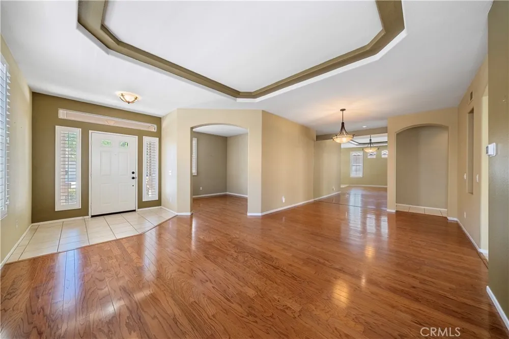 4929 Silverado Banning, CA 92220