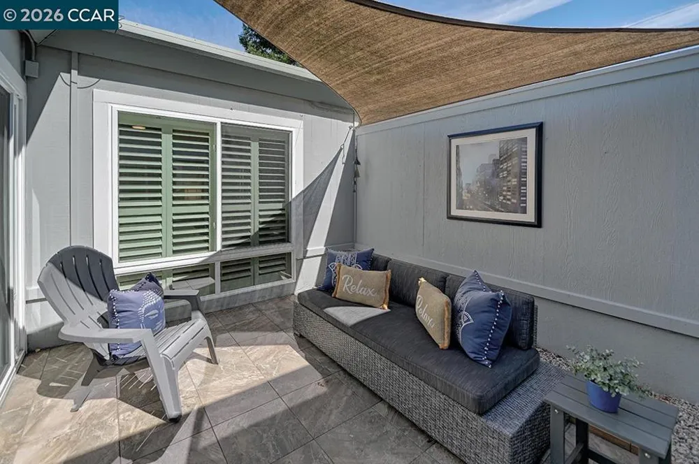 2301 Tice Creek Dr #5 Walnut Creek, CA 94595