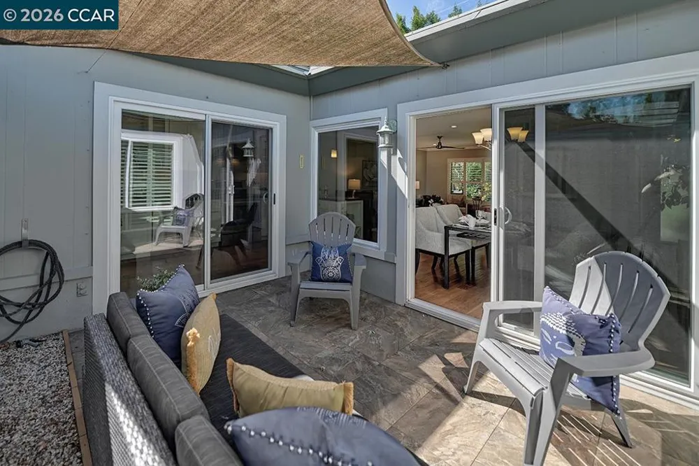 2301 Tice Creek Dr #5 Walnut Creek, CA 94595