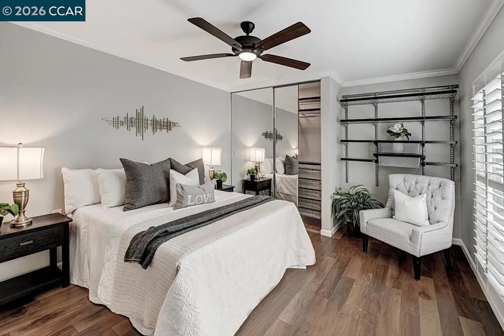 2301 Tice Creek Dr #5 Walnut Creek, CA 94595