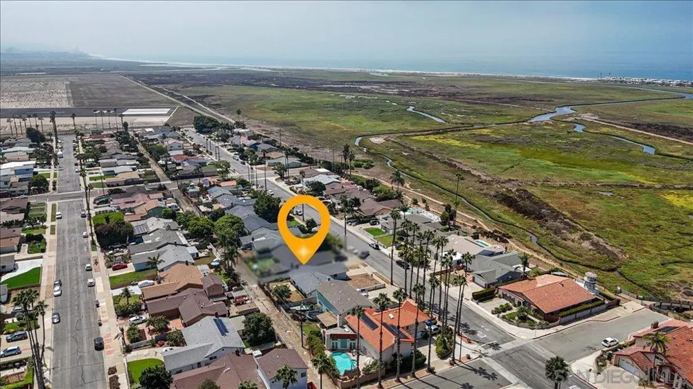 1325 5th St Imperial Beach, CA 91932