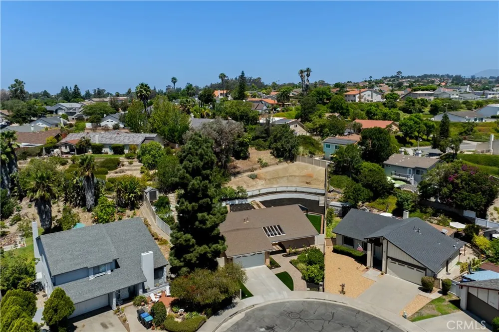 27301 Via Avila Mission Viejo, CA 92691