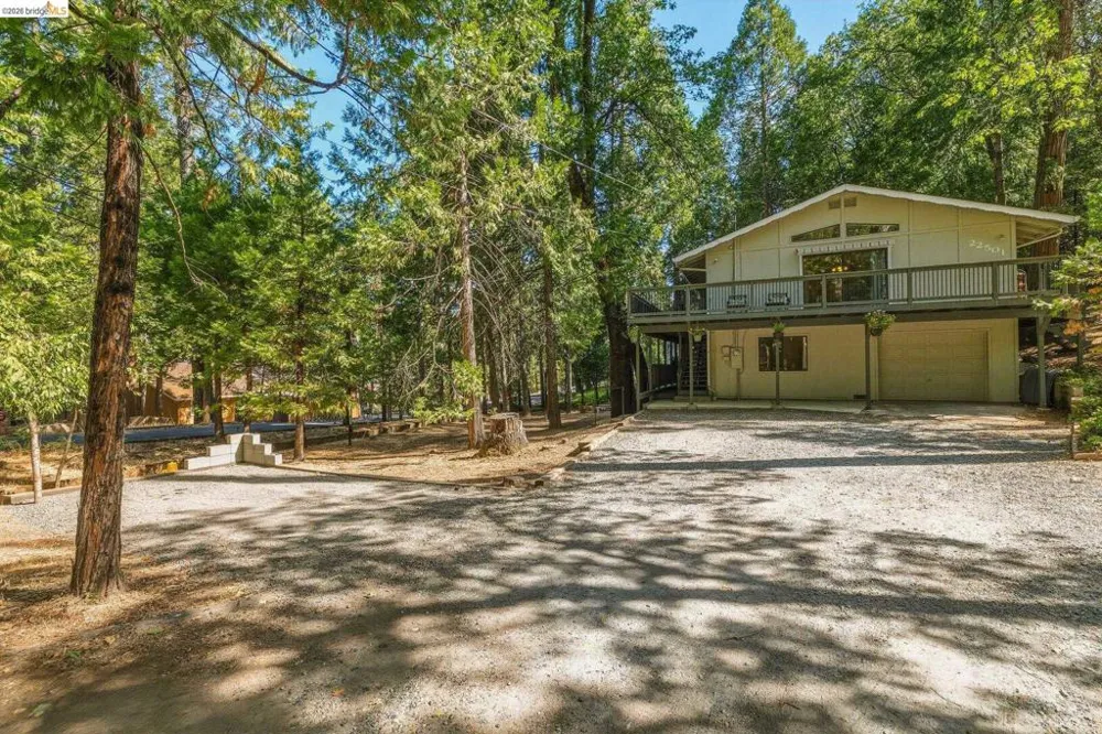 22501 W Rhine River Dr Sonora, CA 95370