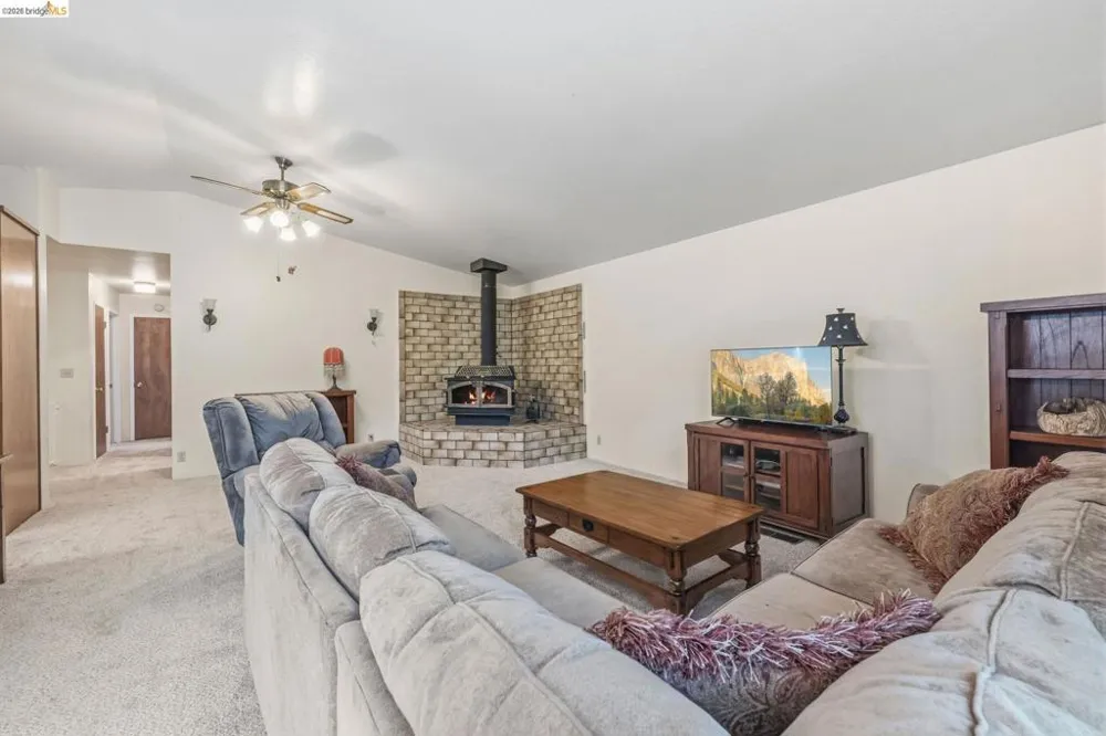 22501 W Rhine River Dr Sonora, CA 95370