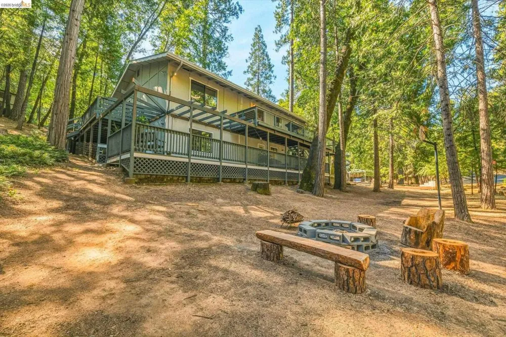 22501 W Rhine River Dr Sonora, CA 95370