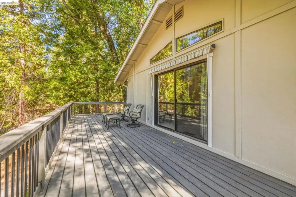 22501 W Rhine River Dr Sonora, CA 95370