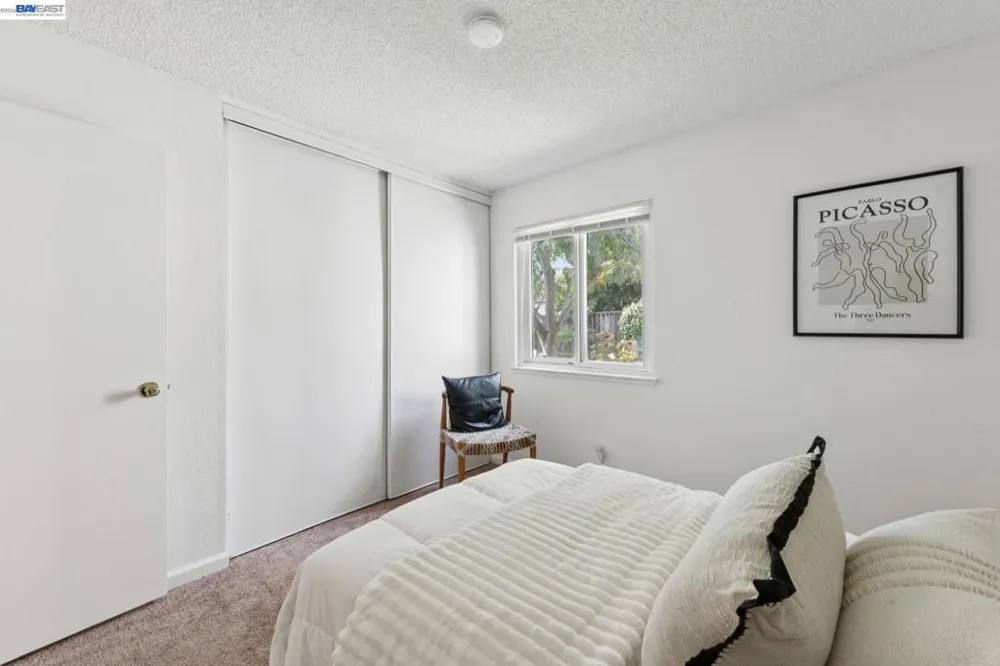 33136 Arizona Union City, CA 94587