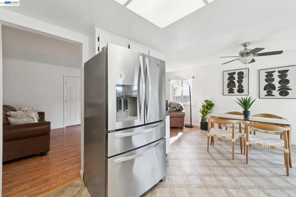 33136 Arizona Union City, CA 94587