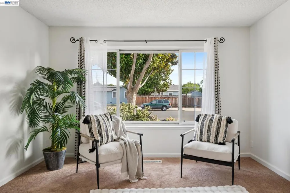 33136 Arizona Union City, CA 94587