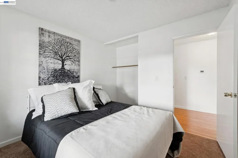 33136 Arizona Union City, CA 94587