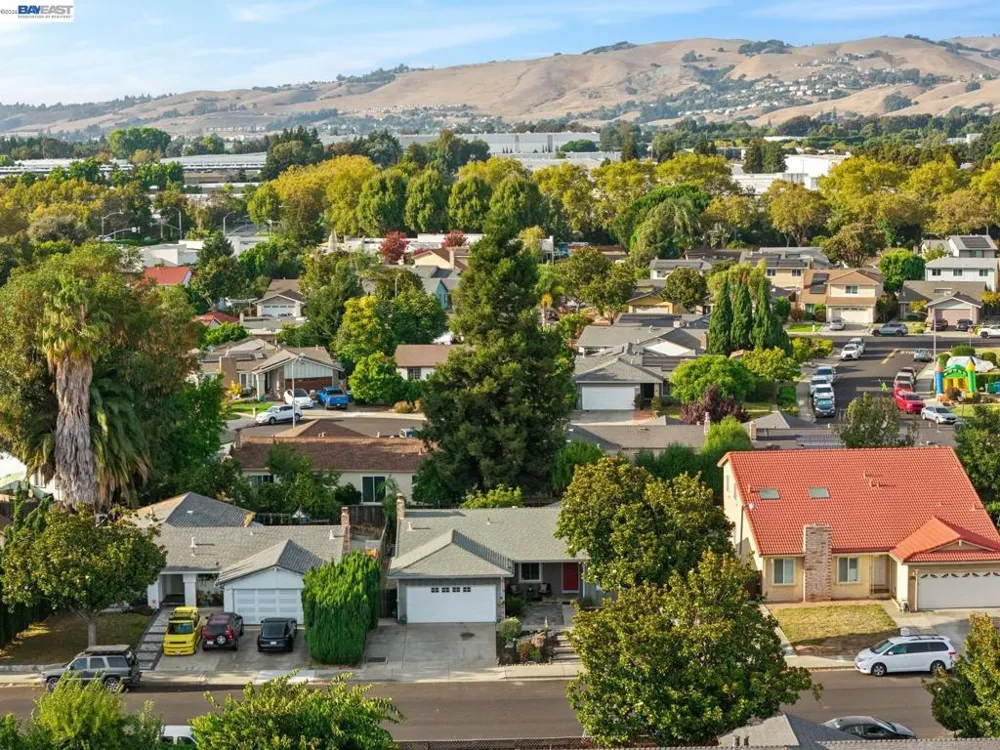 33136 Arizona Union City, CA 94587