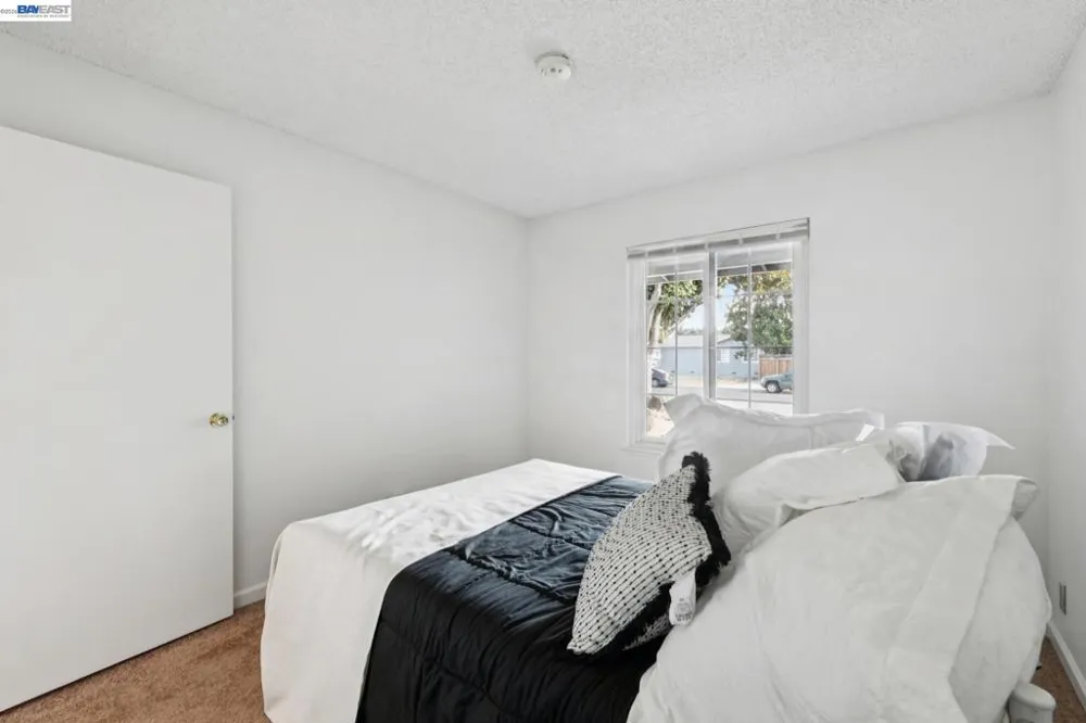33136 Arizona Union City, CA 94587