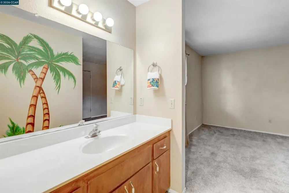 209 Cedar Rock Cir Sacramento, CA 95823