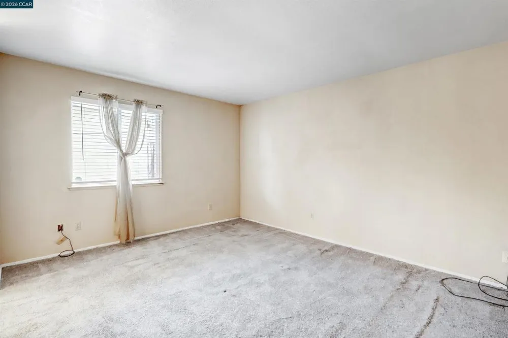 209 Cedar Rock Cir Sacramento, CA 95823