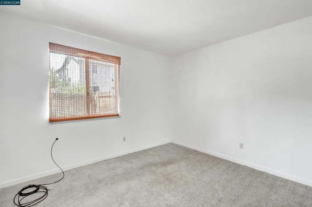 209 Cedar Rock Cir Sacramento, CA 95823