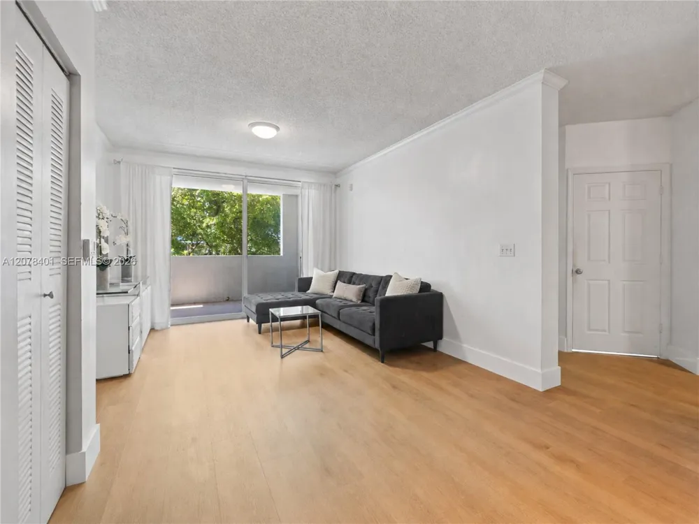 17145 Bay Rd #4311 Sunny Isles Beach, FL 33160