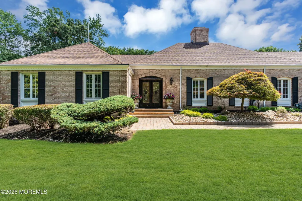 9 Wellington Court Colts Neck, NJ 07722