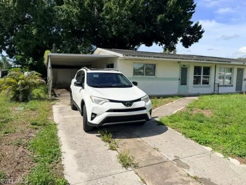 1114 Vineyard Place