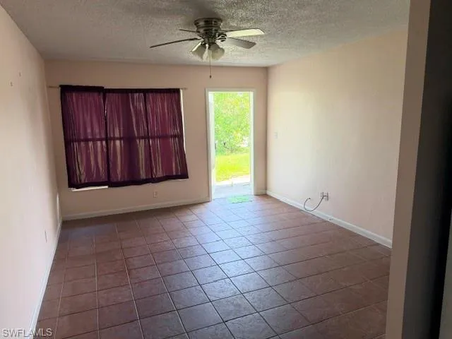 1114 Vineyard Place Lehigh Acres, FL 33936
