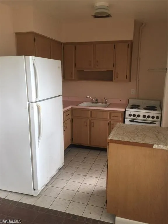 1114 Vineyard Place Lehigh Acres, FL 33936