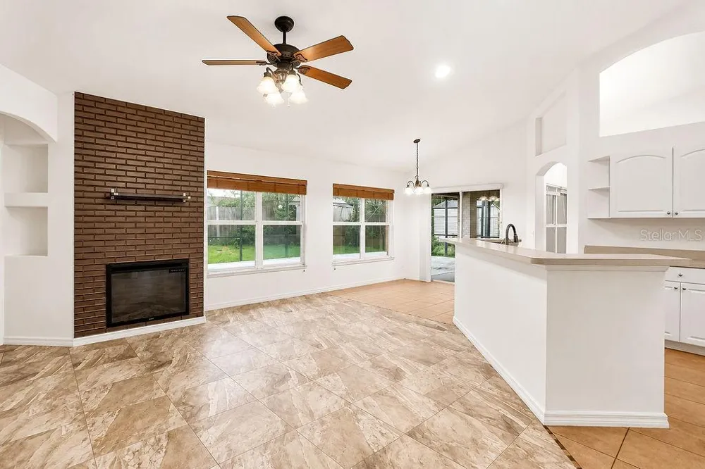 2007 N PARKTON DRIVE Deltona, FL 32725