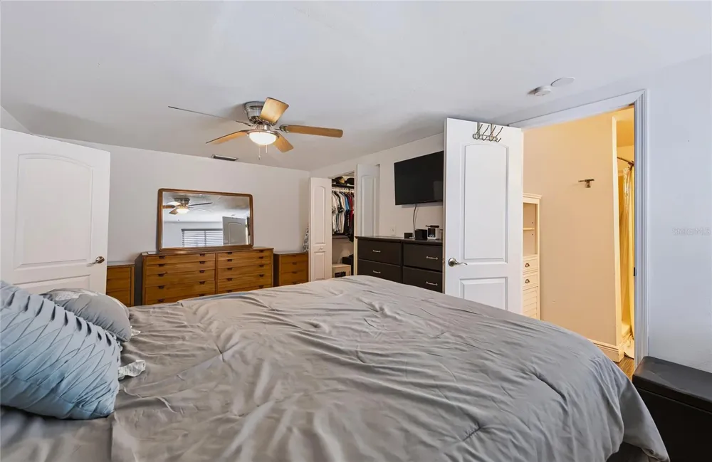 9029 LEISURE LANE Largo, FL 33773