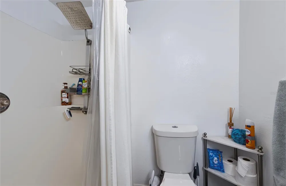 9029 LEISURE LANE Largo, FL 33773