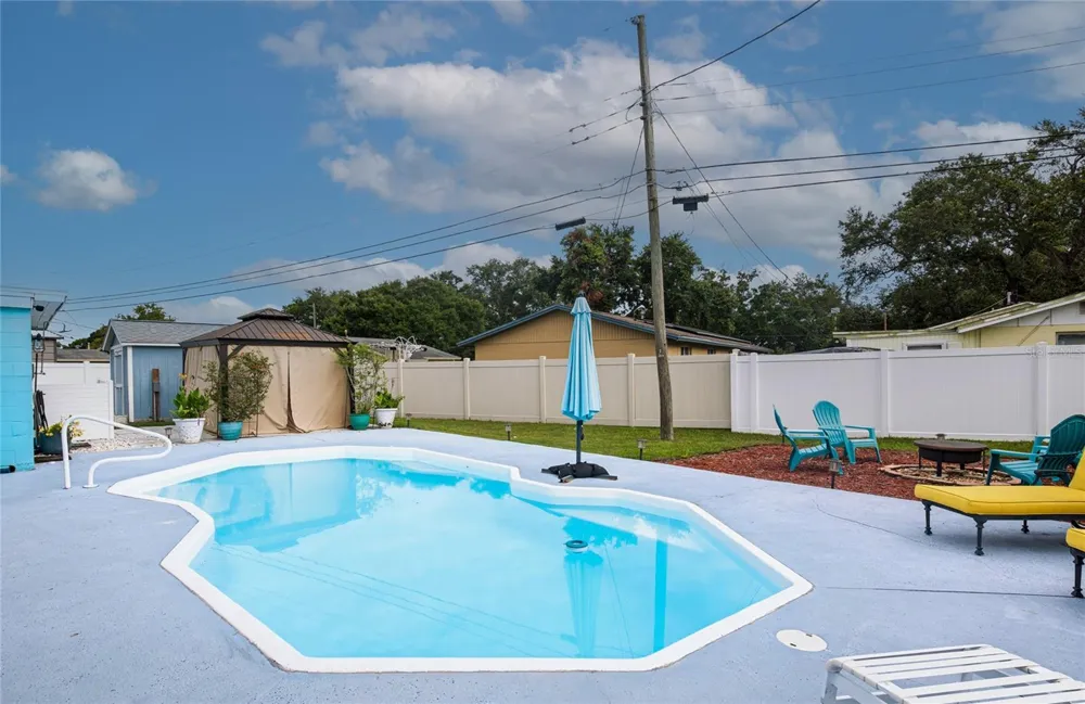 9029 LEISURE LANE Largo, FL 33773