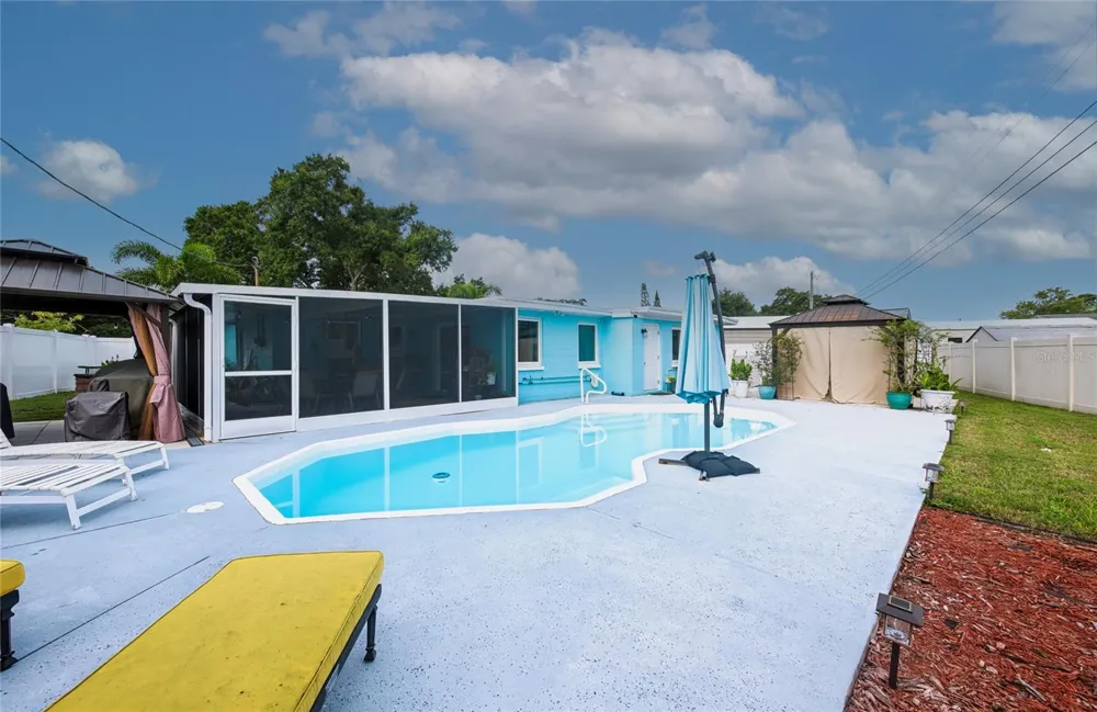 9029 LEISURE LANE Largo, FL 33773
