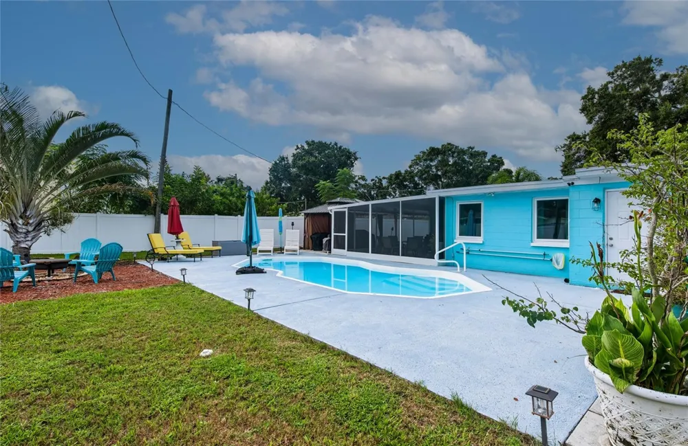 9029 LEISURE LANE Largo, FL 33773