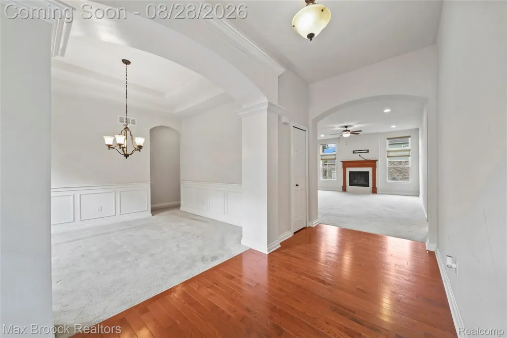 54158 Mar Lake Drive Chesterfield Township, MI 48051