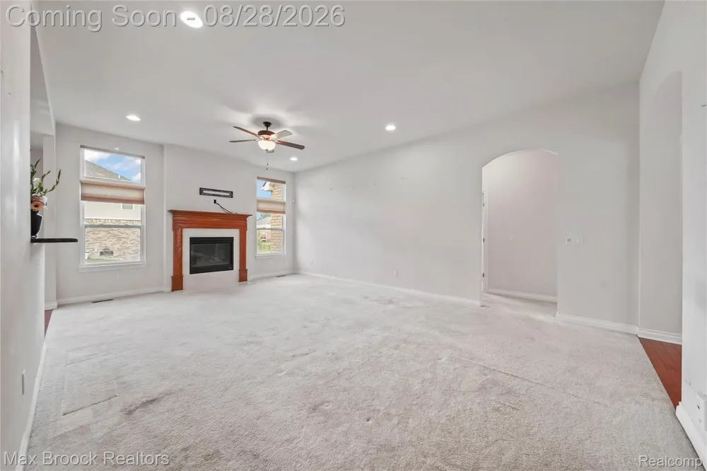 54158 Mar Lake Drive Chesterfield Township, MI 48051
