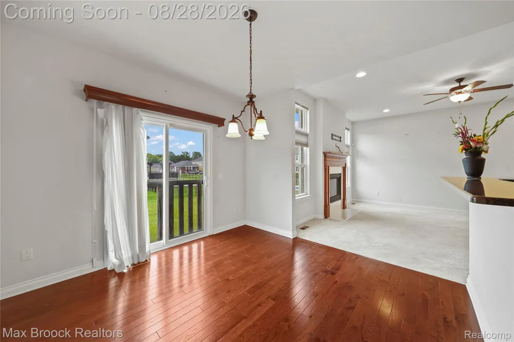 54158 Mar Lake Drive Chesterfield Township, MI 48051