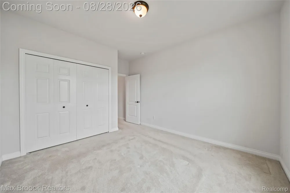 54158 Mar Lake Drive Chesterfield Township, MI 48051