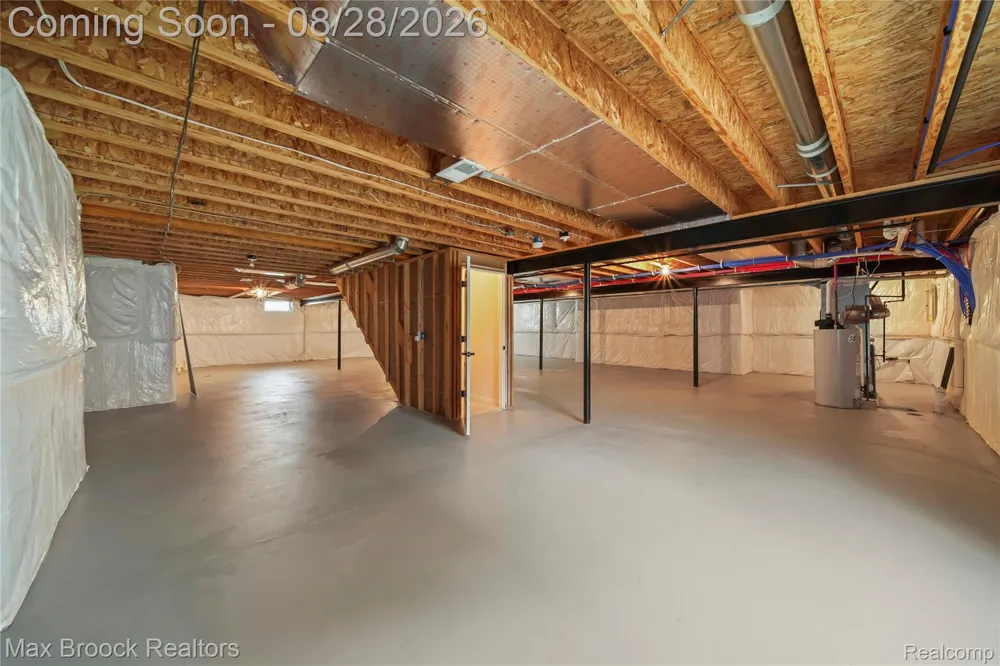 54158 Mar Lake Drive Chesterfield Township, MI 48051
