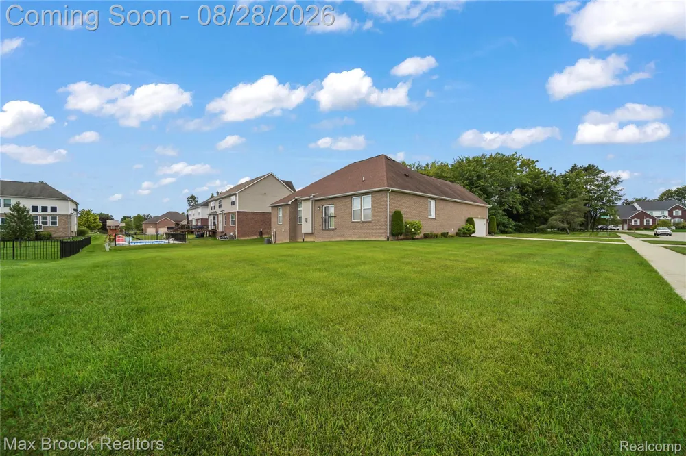 54158 Mar Lake Drive Chesterfield Township, MI 48051