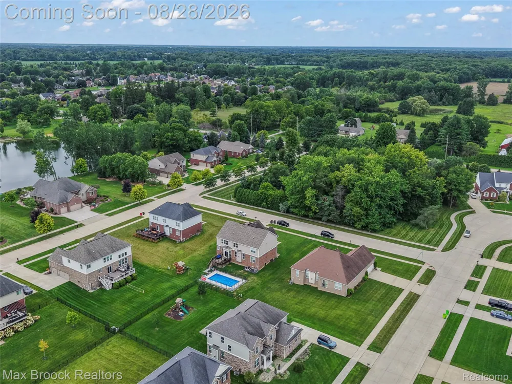 54158 Mar Lake Drive Chesterfield Township, MI 48051